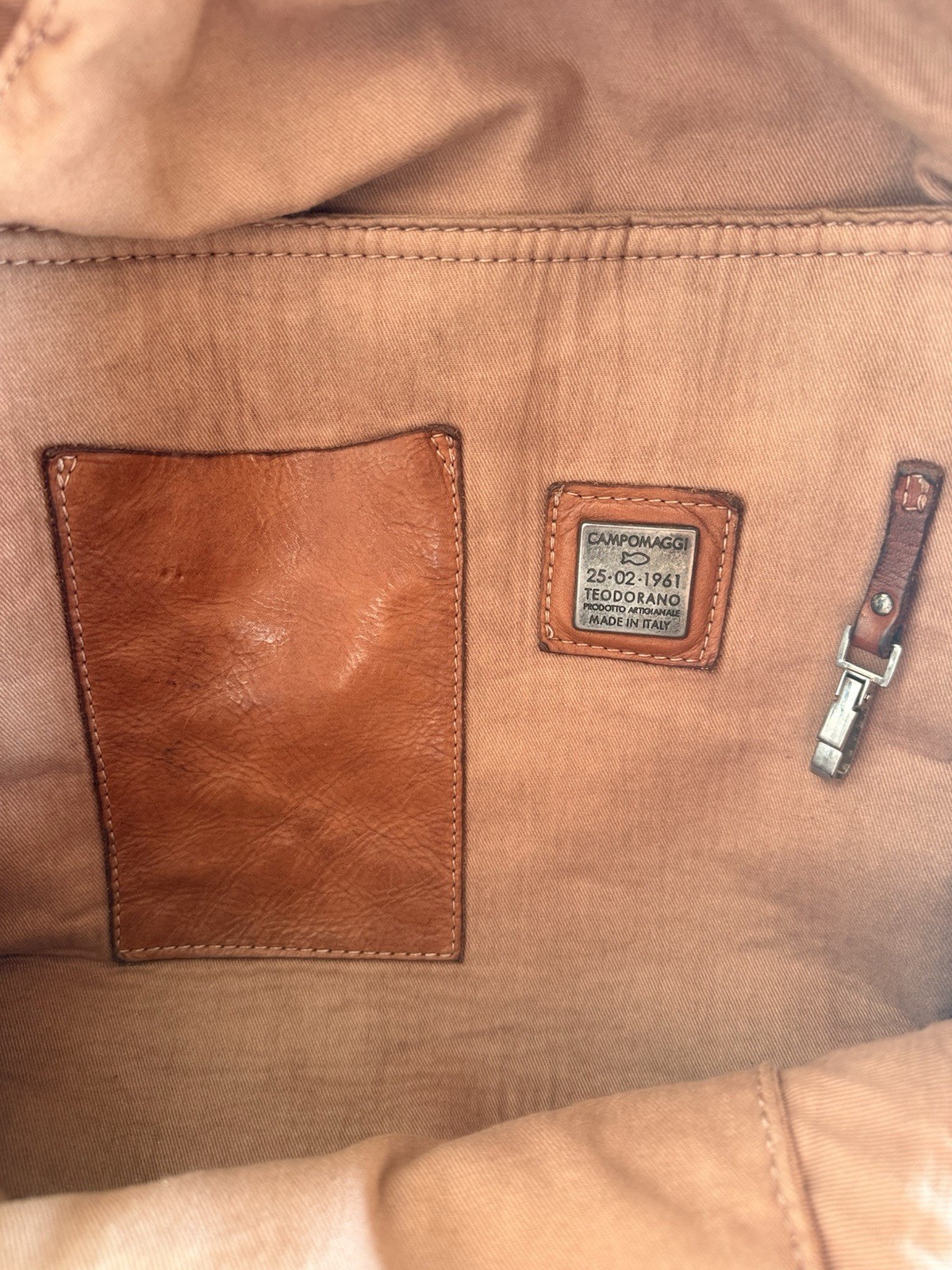 Campomaggi Italian leather Backpack Zip Closure Adjustable Strap Super Rare!