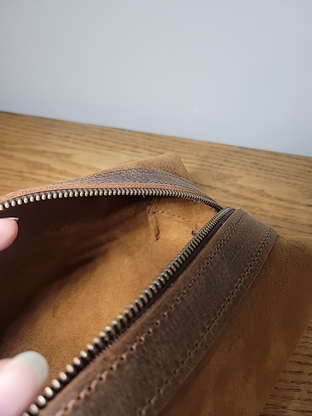 Amish Handcrafted Water Buffalo Leather Toiletry Shaving Bag Made in Ethridge TN