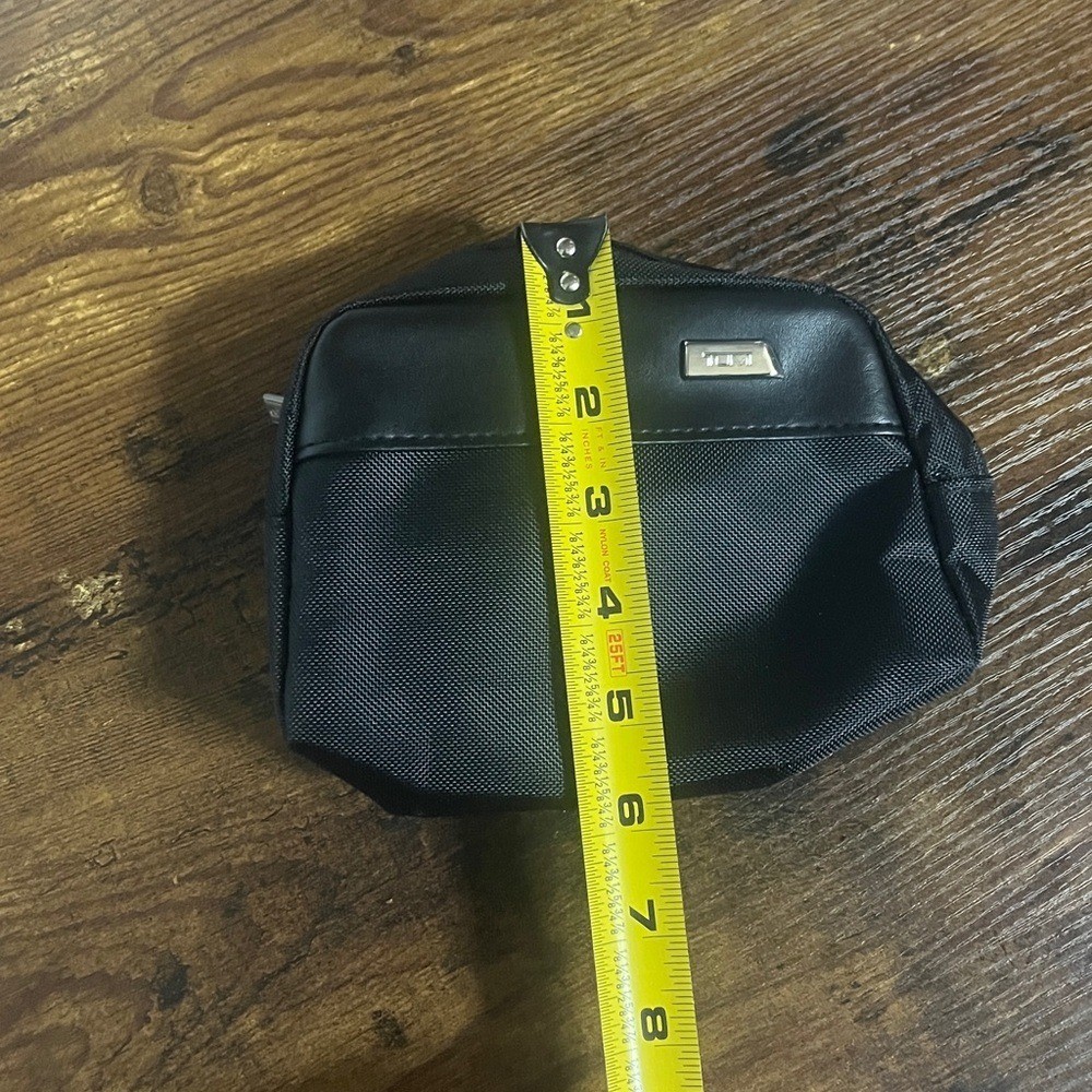 TUMI for Delta Black Ballistic Nylon Travel Amenity Kit Toiletry Pouch Bag