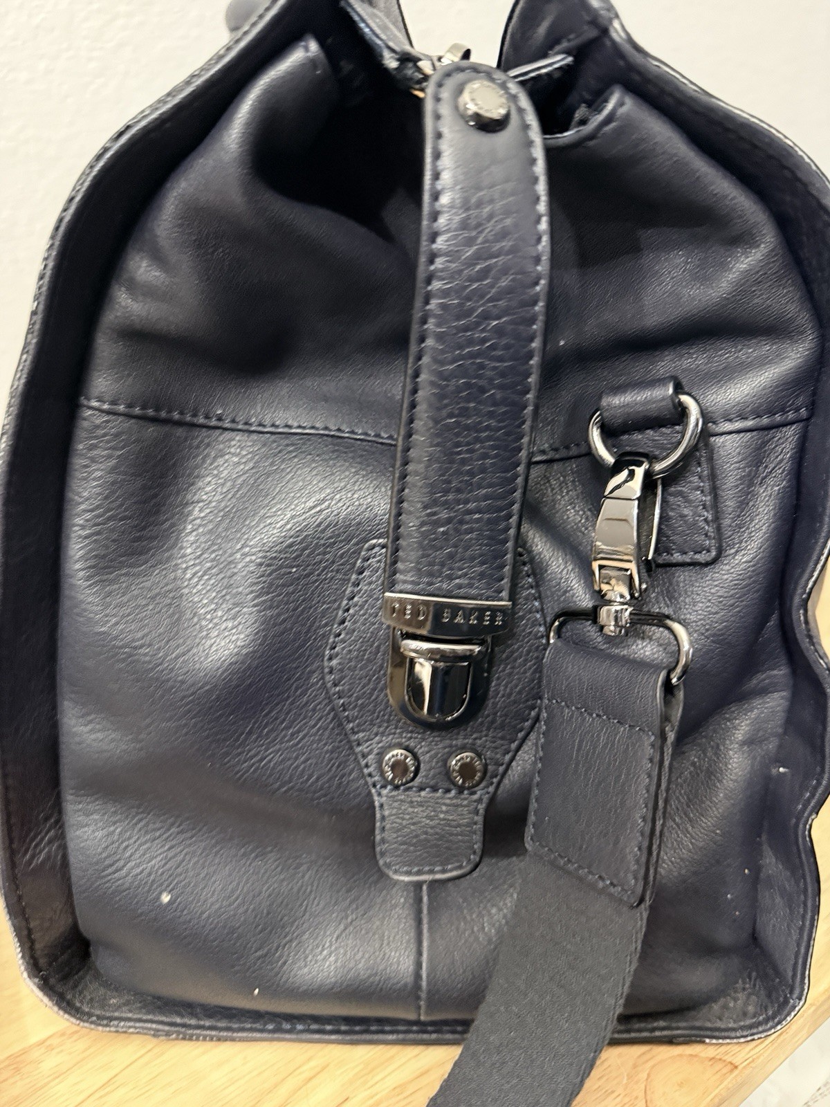 TED BAKER MEN HOLDALL DUFFLE BAG TRAVEL WEEKEND DARK BLUE LEATHER LUGGAGE NEW