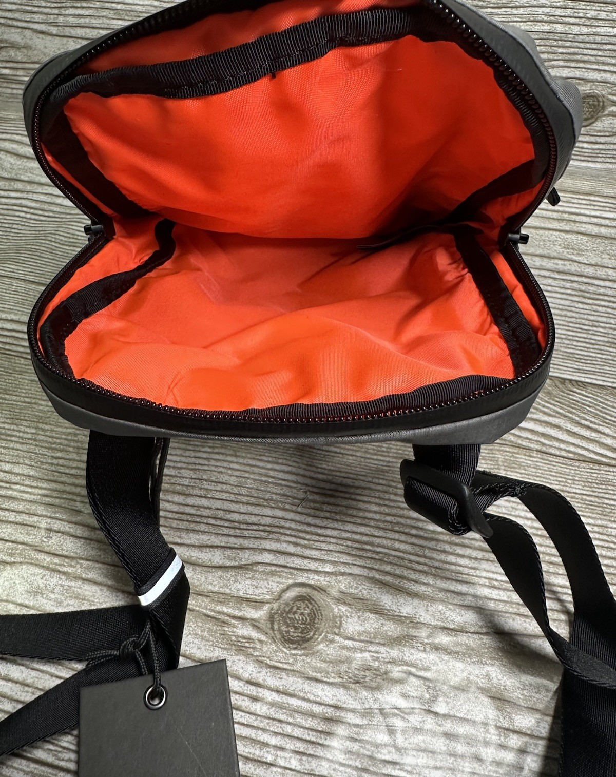 Timbuk2 Zip Kit Small Graphite Gray Crossbody Bag 3210-3-1096