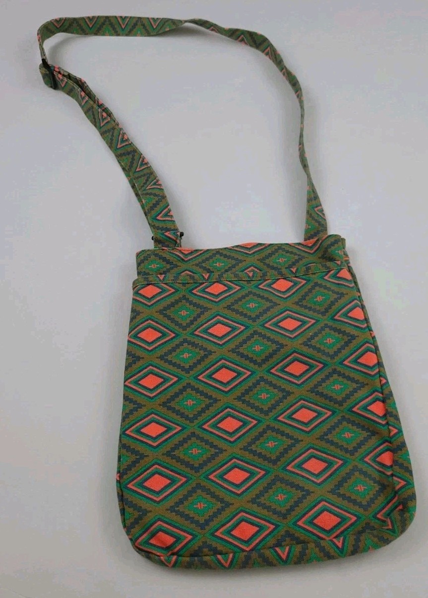 Kavu Southwest Aztec Tribal Pattern Side Bag Retro Limited Edition Travel Tech