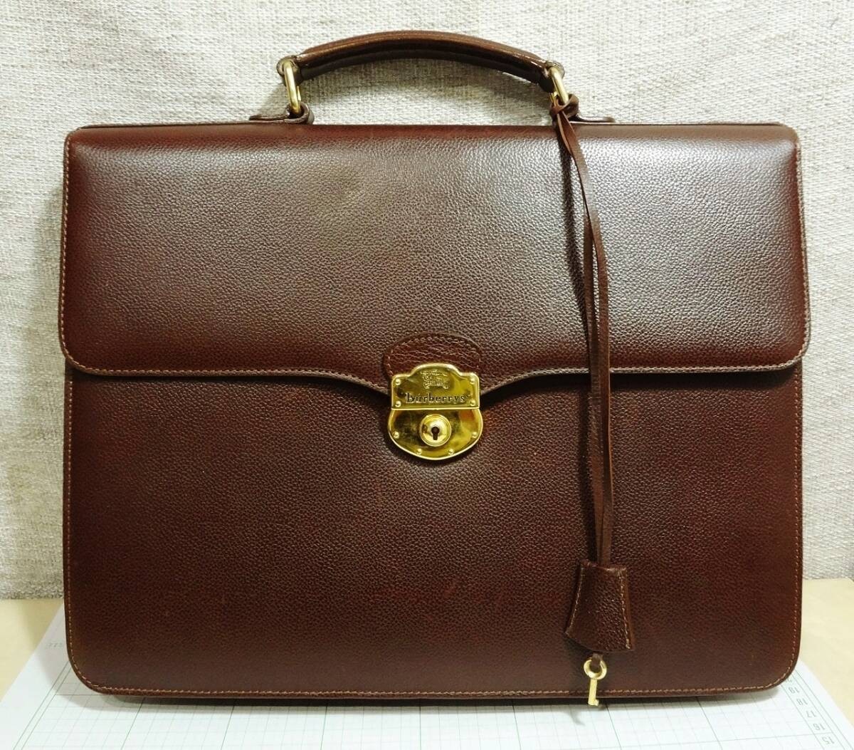 Burberry Briefcase Business Bag Brown Gold Vintage Authentic Used Nova Check