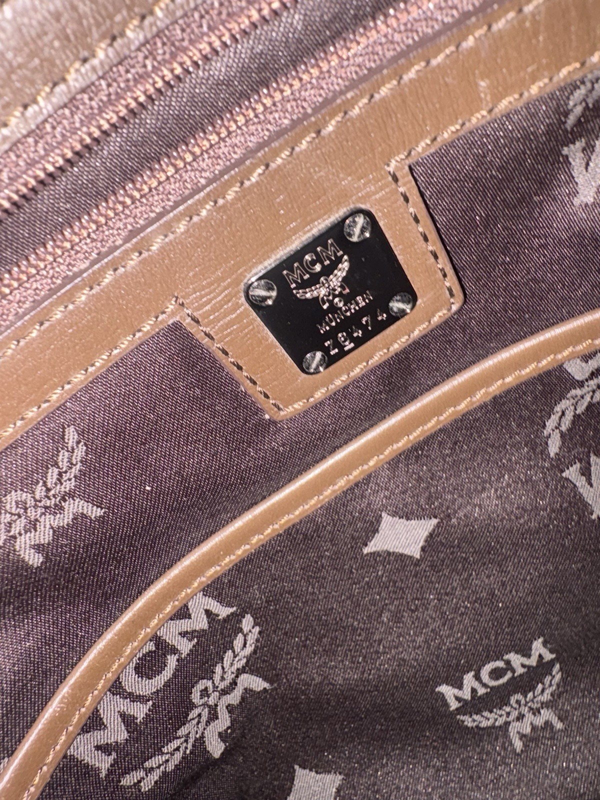 VTG MCM Visetos Monogram Large PVC Canvas Leather Messenger Crossbody Laptop Bag