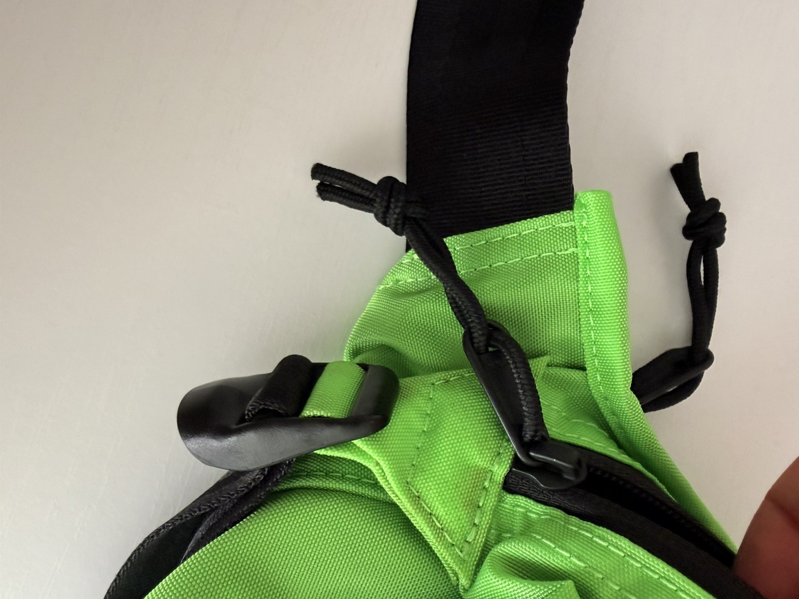 The Brown Buffalo Conceal Waistpack Sling Ultra Neon Green Grid TBB Fanny Pack