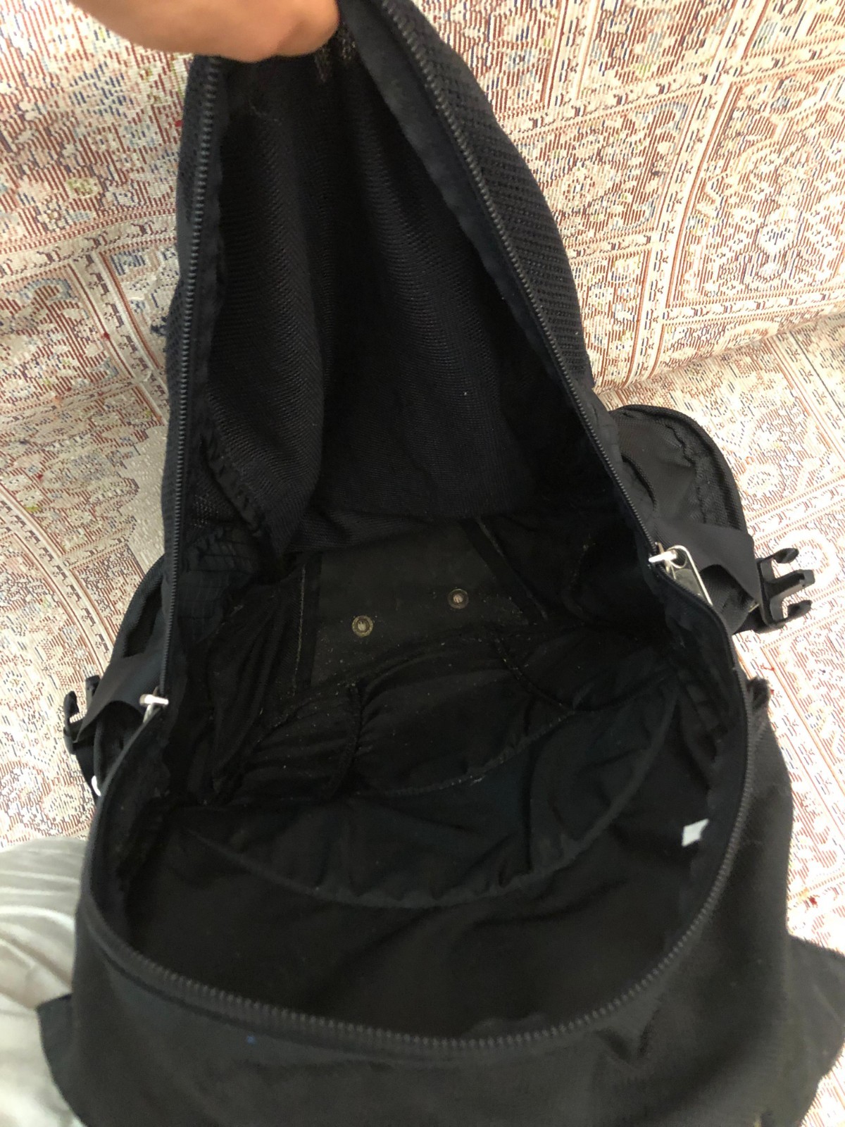 Oakley Icon Backpack Vintage Tactical 90s Y2K USA Logo Black Software Gorpcore