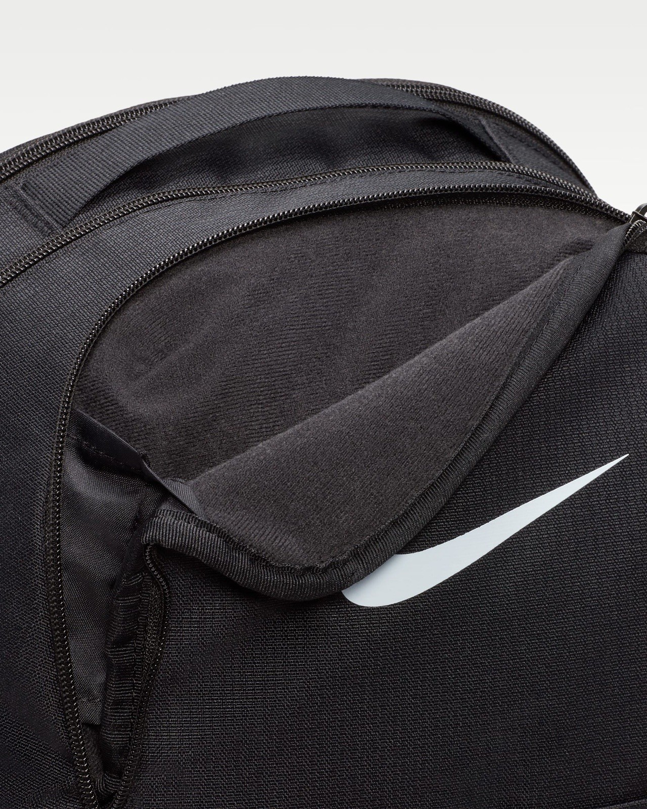 Nike Brasilia Medium School Gym Backpack Book Bag Black DH7709-010 New