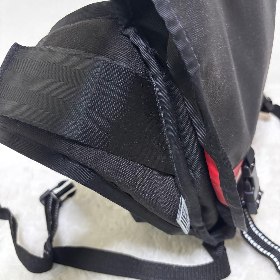Used Chrome Industries Citizen Messenger Bag Black × Red Vintage