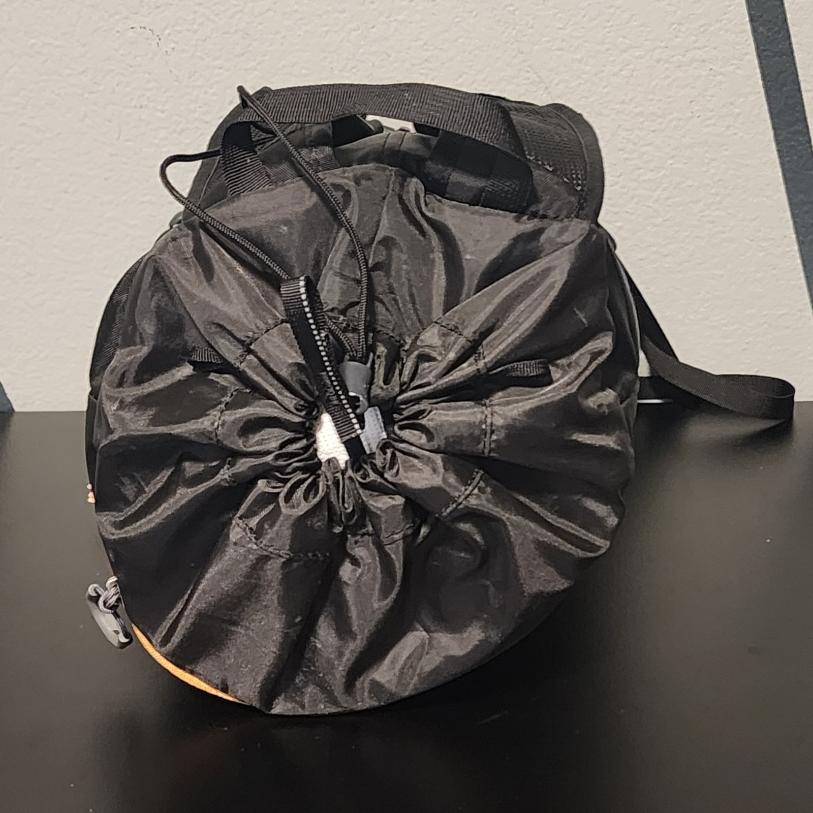 NWT Gregory Nano 14 Backpack – Black Woodland Camo