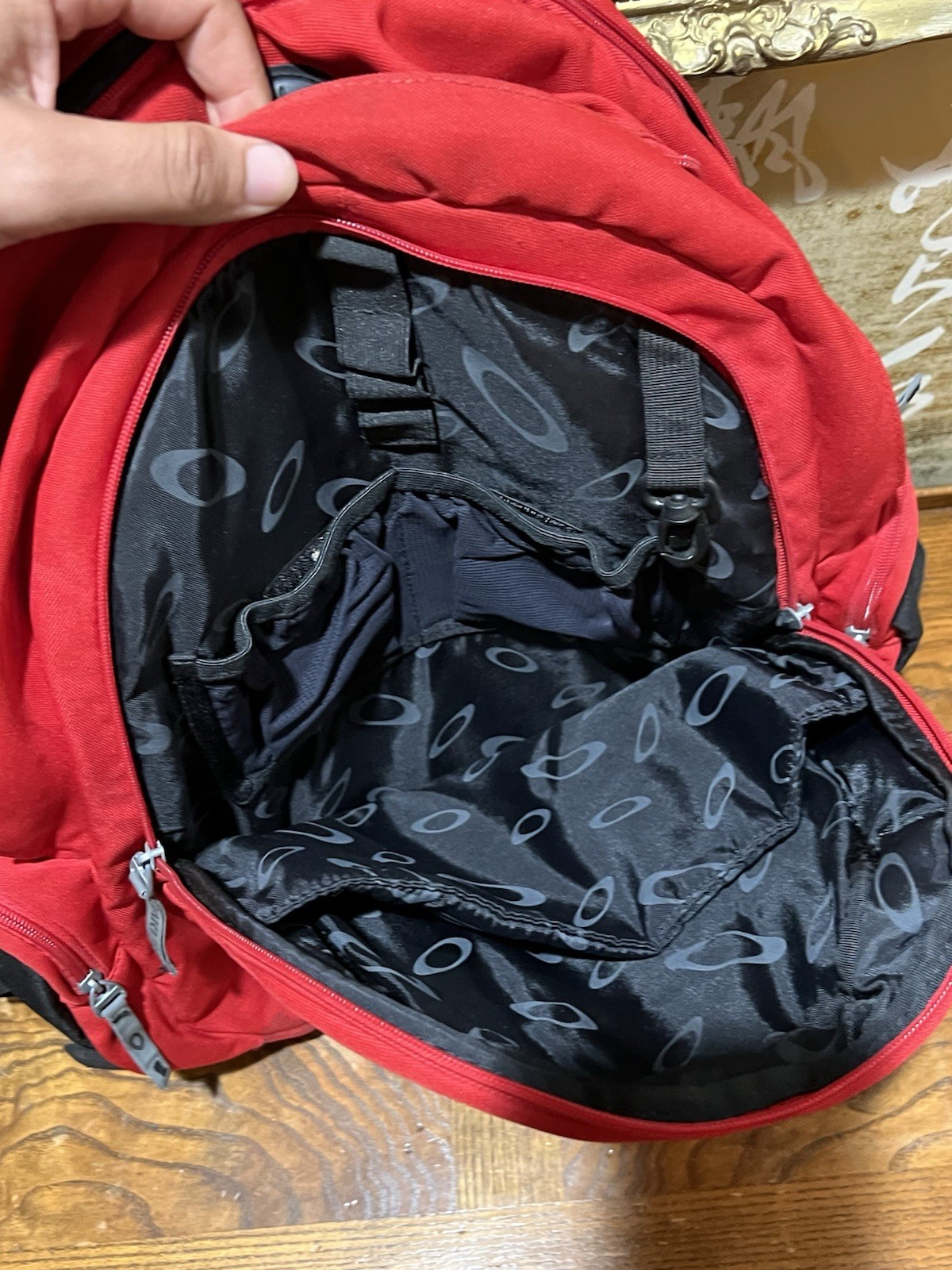 Oakley Panel Backpack Vintage Red Black Techwear Y2K Media Port Daypack
