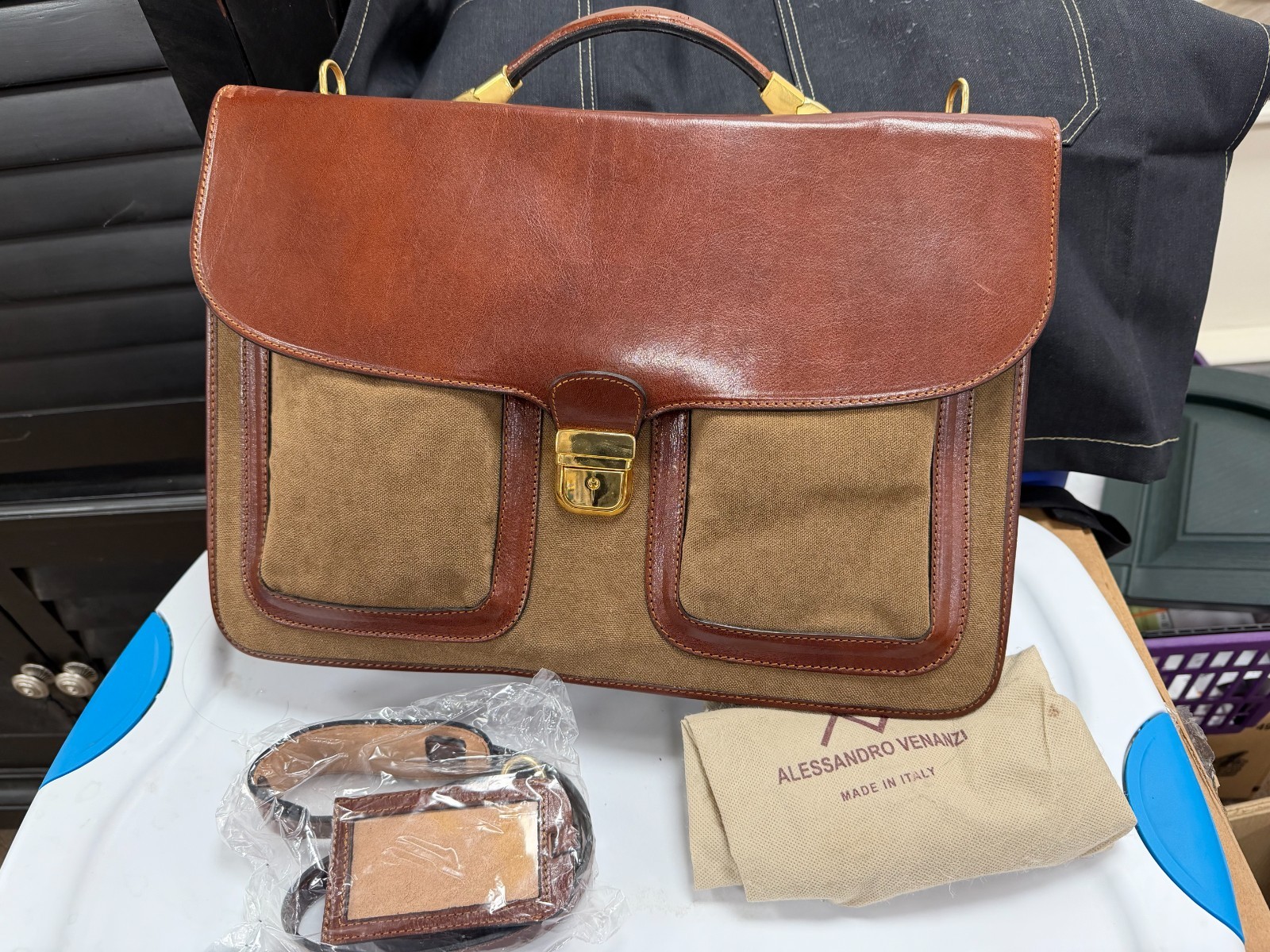 Brand New Alessandro Venanzi Made in Italy Genuine Leather Briefcase Vintage