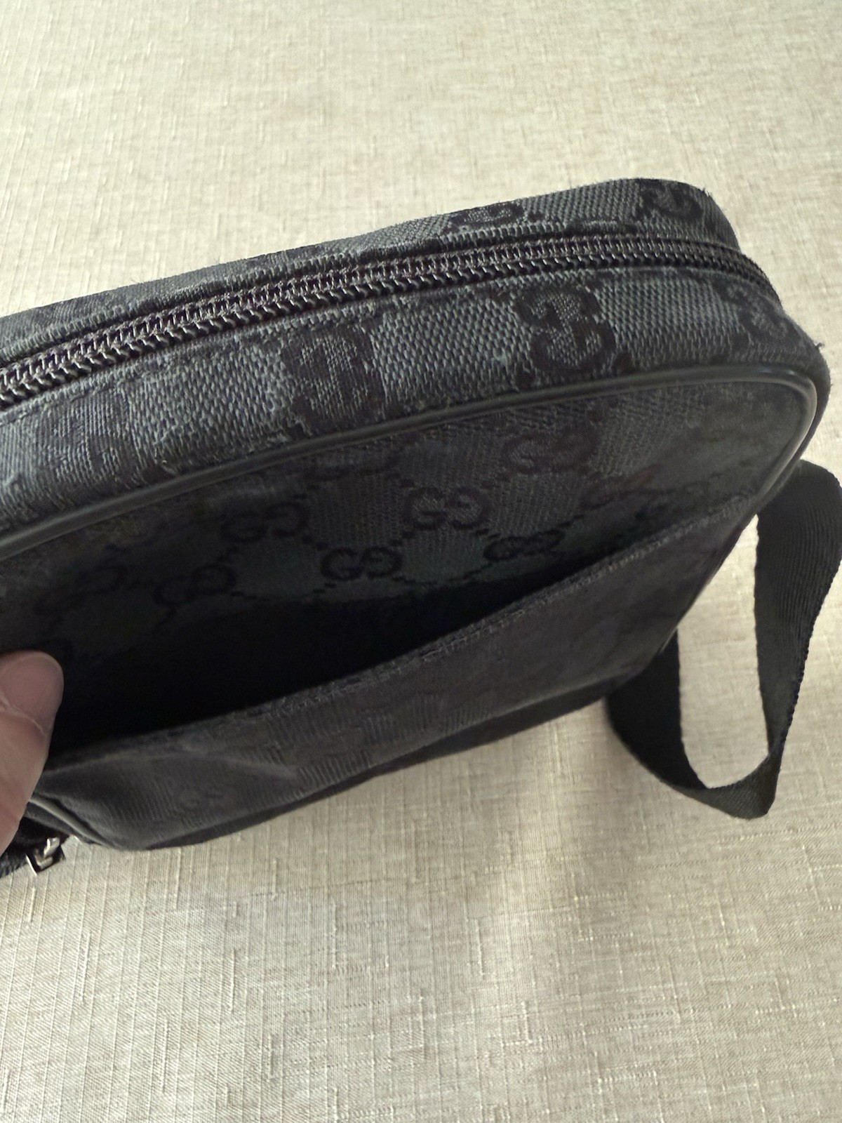Gucci Black GG Pattern mini Crossbody Bag Zip Top Adjustable Strap