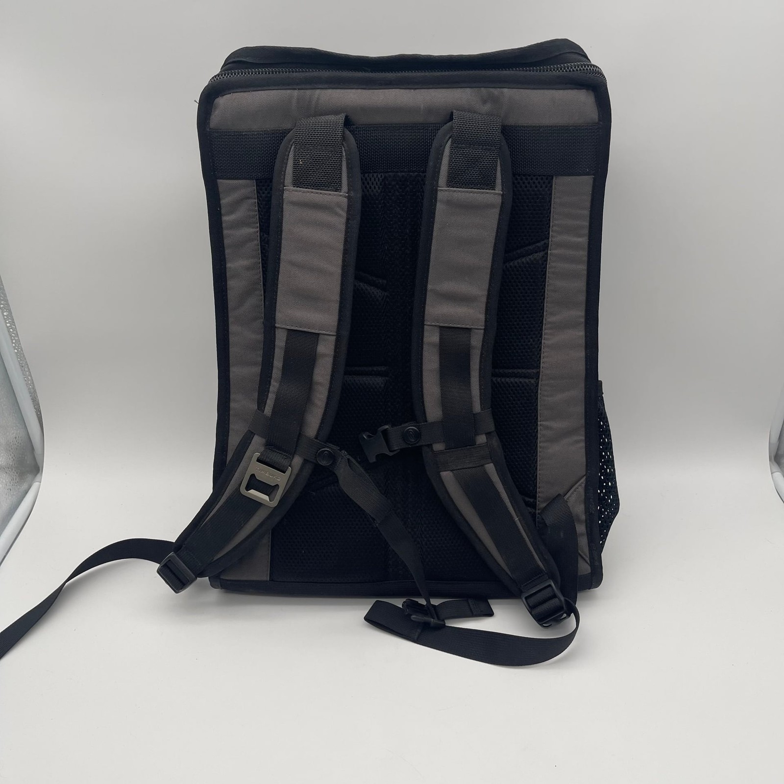 TIMBUK2 Muttmover Backpack, Grey/ Black, Medium
