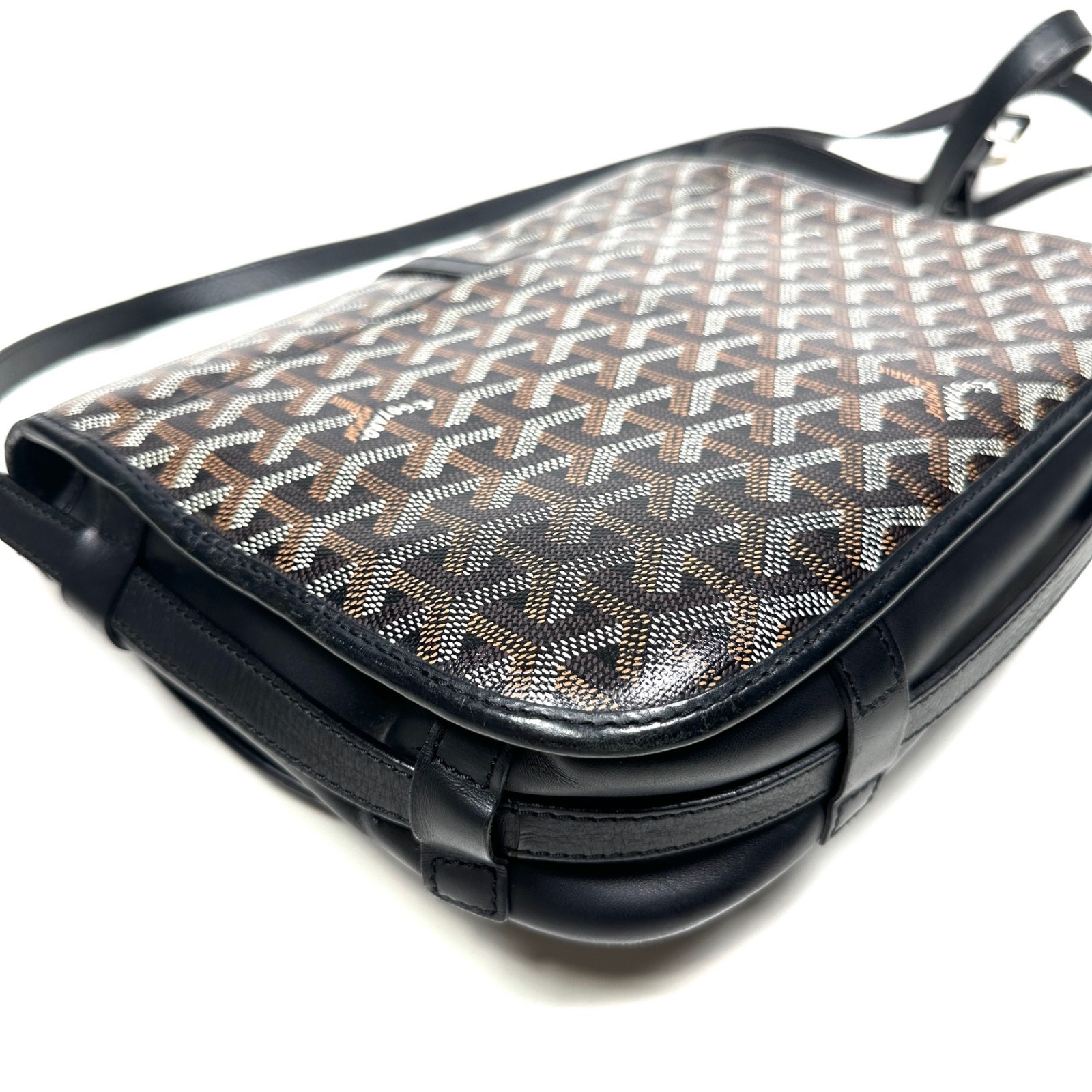 Authentic◇GOYARD Belvedere MM Shoulder Bag Herringbone Print Black Men’s
