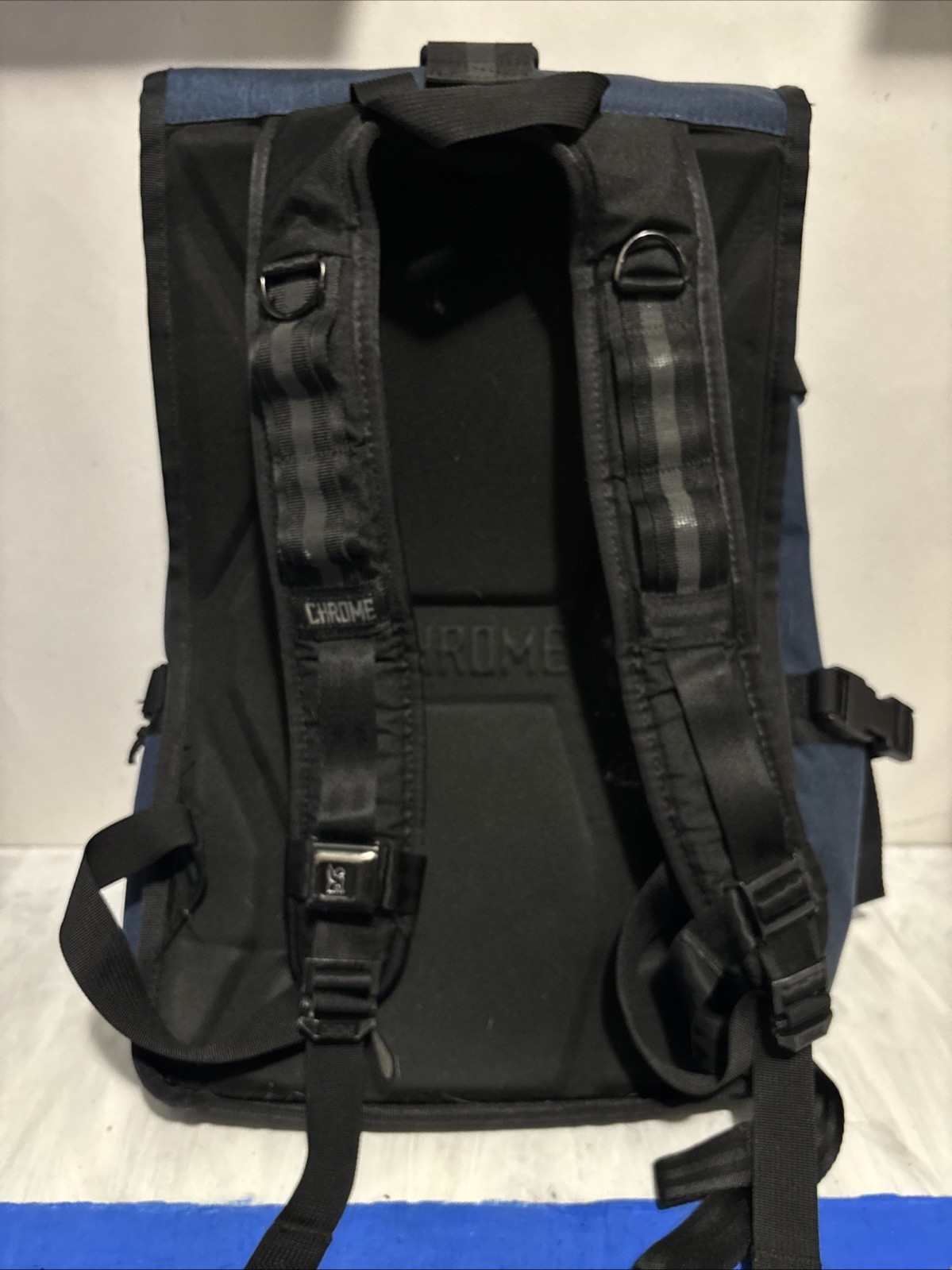 CHROME INDUSTRIES BACKPACK BARRAGE BG-163 Used Worn Rip