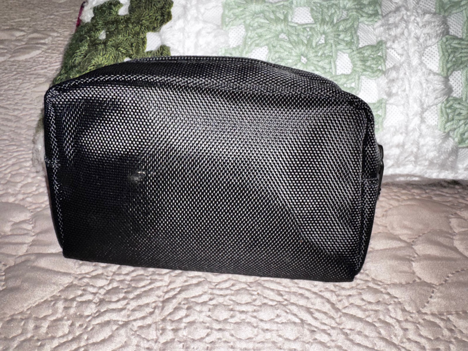 TUMI For Delta Ballistic Black Toiletry Bathroom Tech Pouch Bag + extras NEW