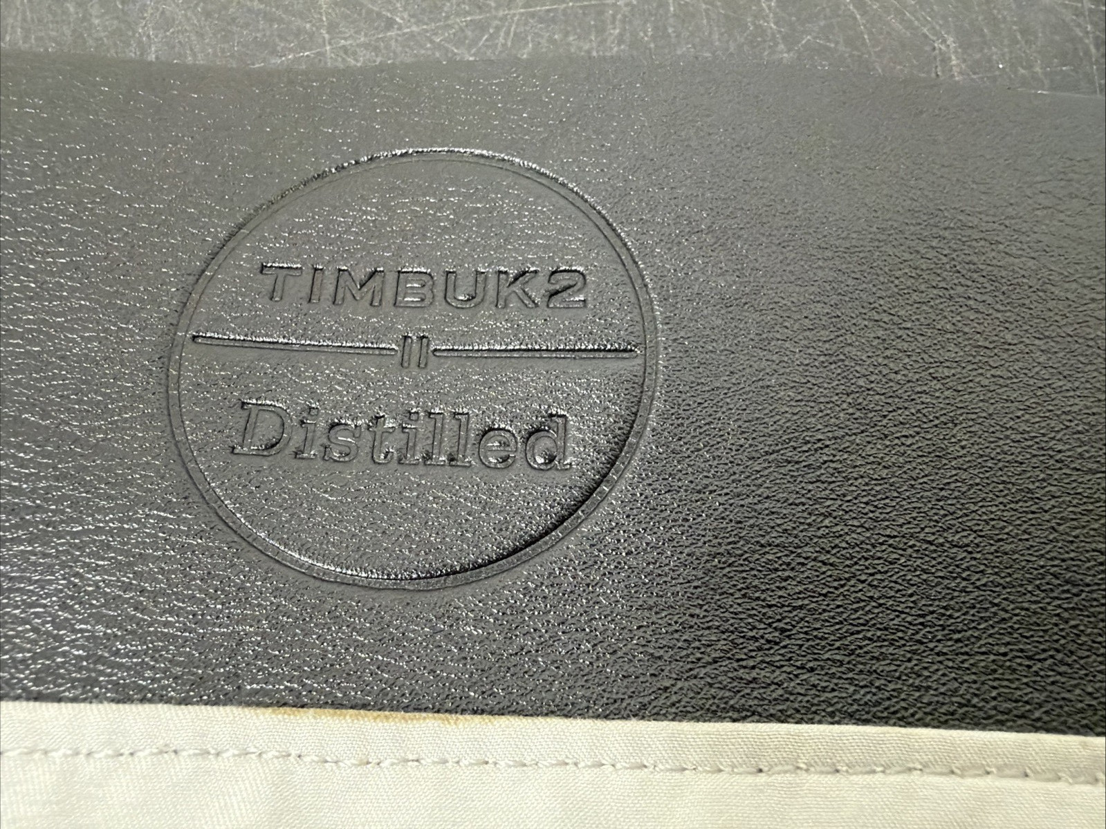 TIMBUK2 Distilled Proof Messenger Bag Medium Leather Canvas Black [No Strap]