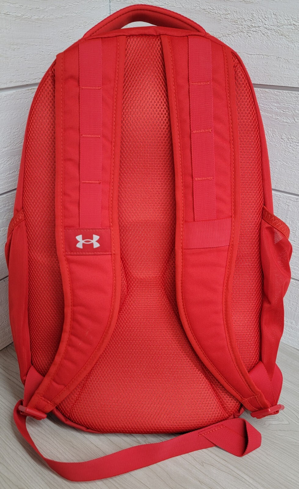 New Under Armour Storm Backpack Hustle 5.0 Adult Red Gym Sports Bag UA