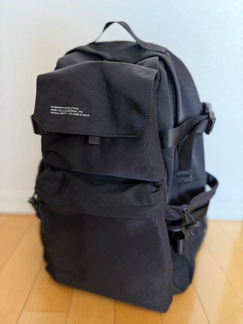 Robin May Stylish Rucks