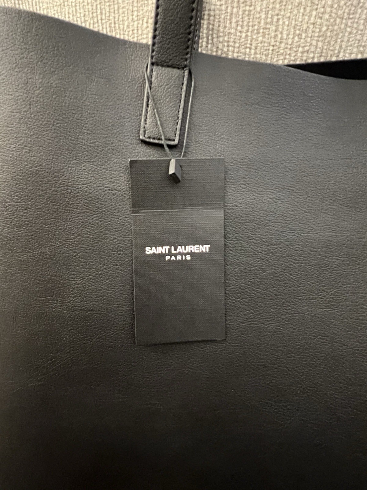 Saint Laurent Black Leather Tote Back With A Pouch brand new never worn