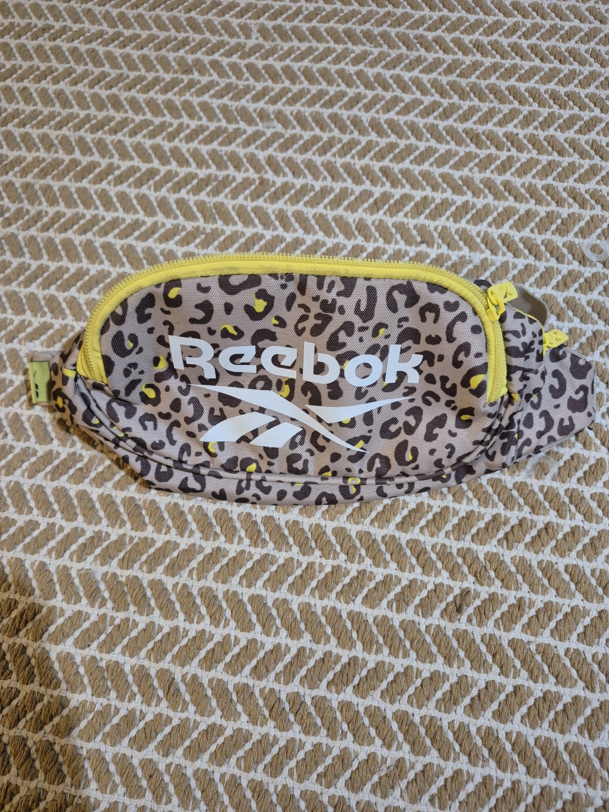 Reebok Xenon Leopard Print Yellow Fanny Pack Shoulder Bag Water Resistant