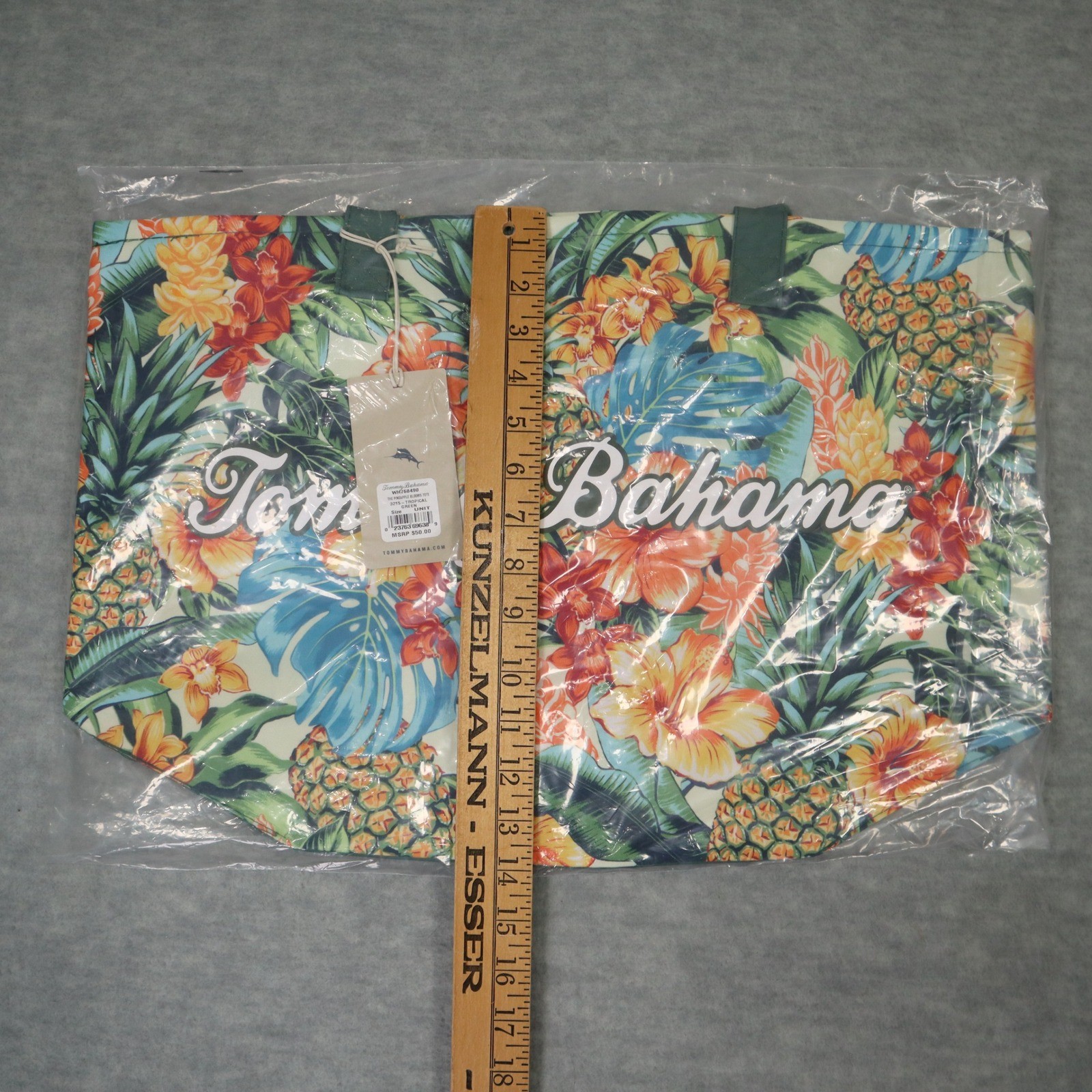 Tommy Bahama Pineapple Blooms Tote Tropical Green Floral Beach Bag Aloha NEW