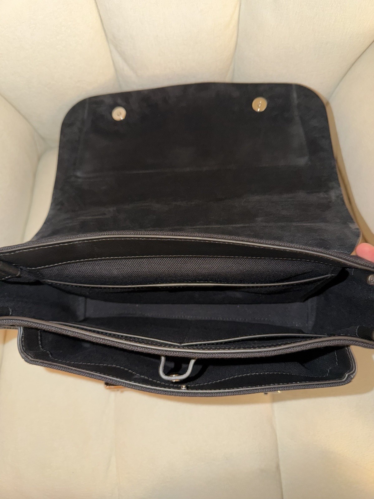 Giorgio Armani Black Men’s Messenger Bag Adjustable Shoulder Strap Buckle