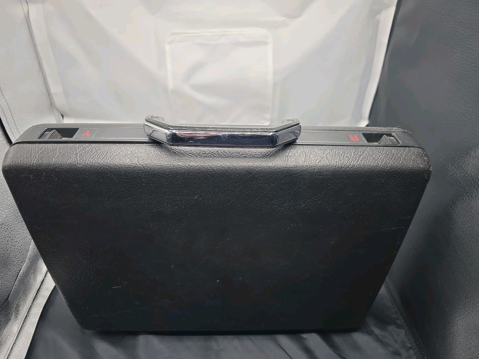Samsonite Broker GL 1985 Black Hard Shell Slim Brief Case No Key