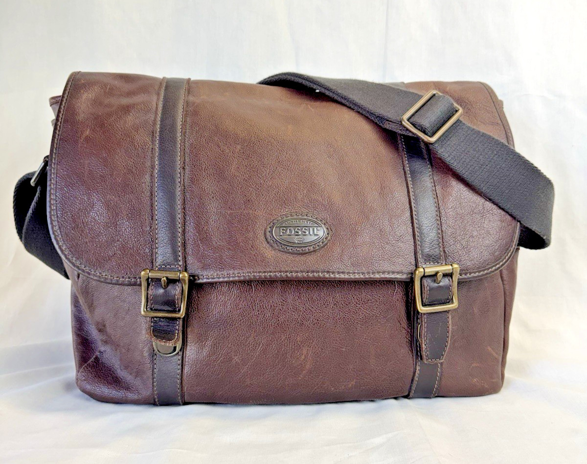 Fossil Estate Brown Leather Messenger/Shoulder/Laptop Bag – EXCELLENT CONDITION!