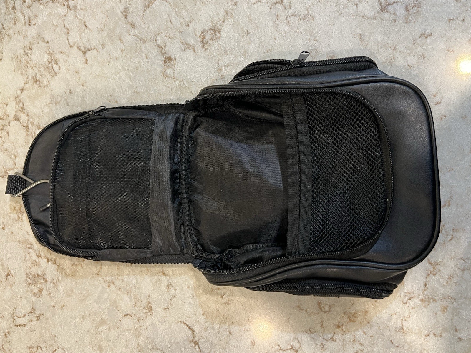 Marvel Deadpool Hanging Toiletry Bag Dopp Kit Travel School Deluxe HTF
