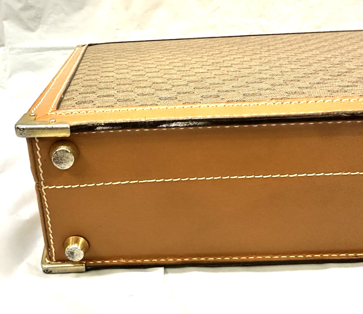 VINTAGE LEATHER GUCCI BRIEFCASE ATTACHE RARE HARD SIDED