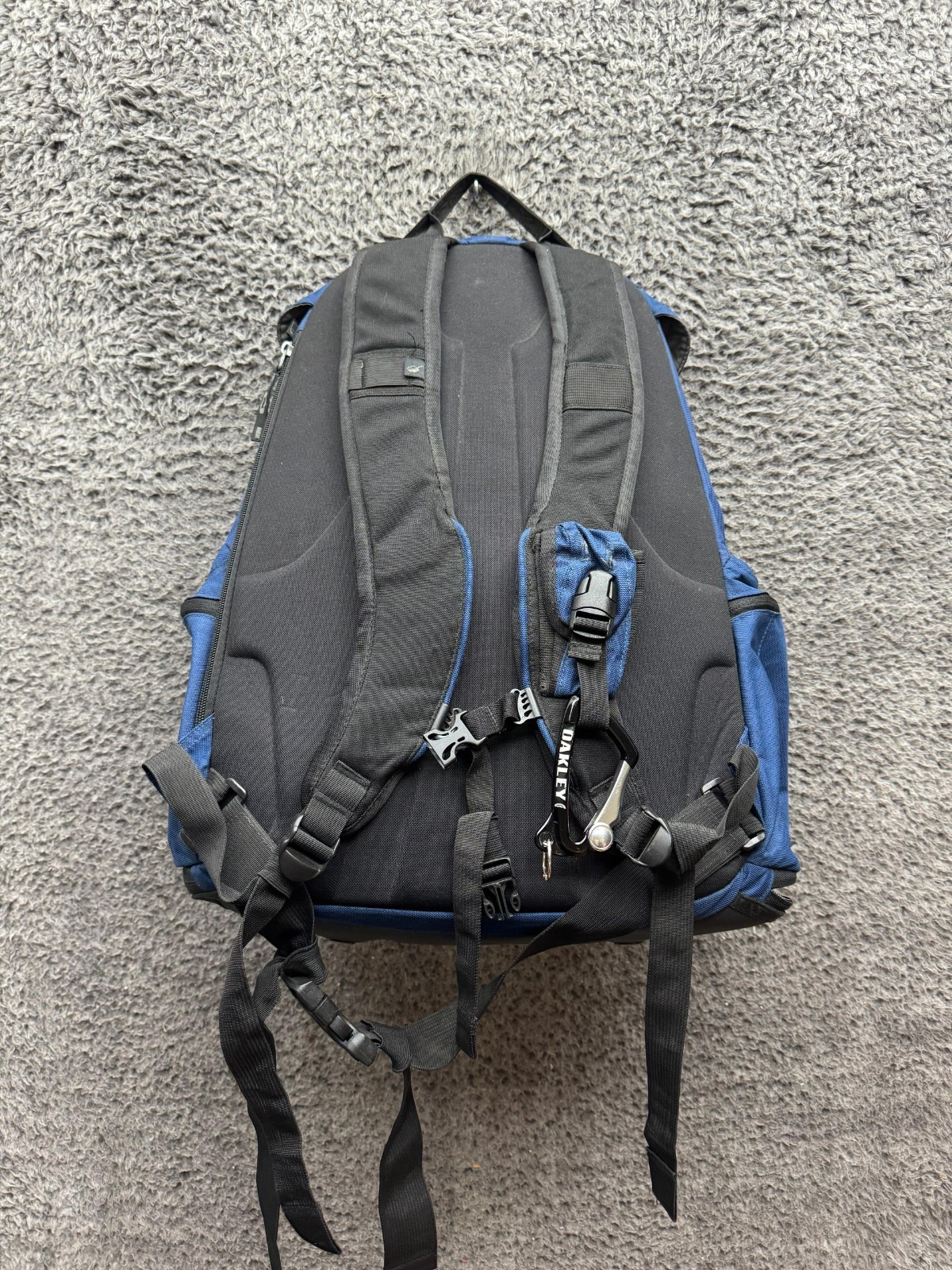 Oakley Icon 2.0 Tactical Gorpcore Hiking Rucksack Backpack Navy Blue Unisex