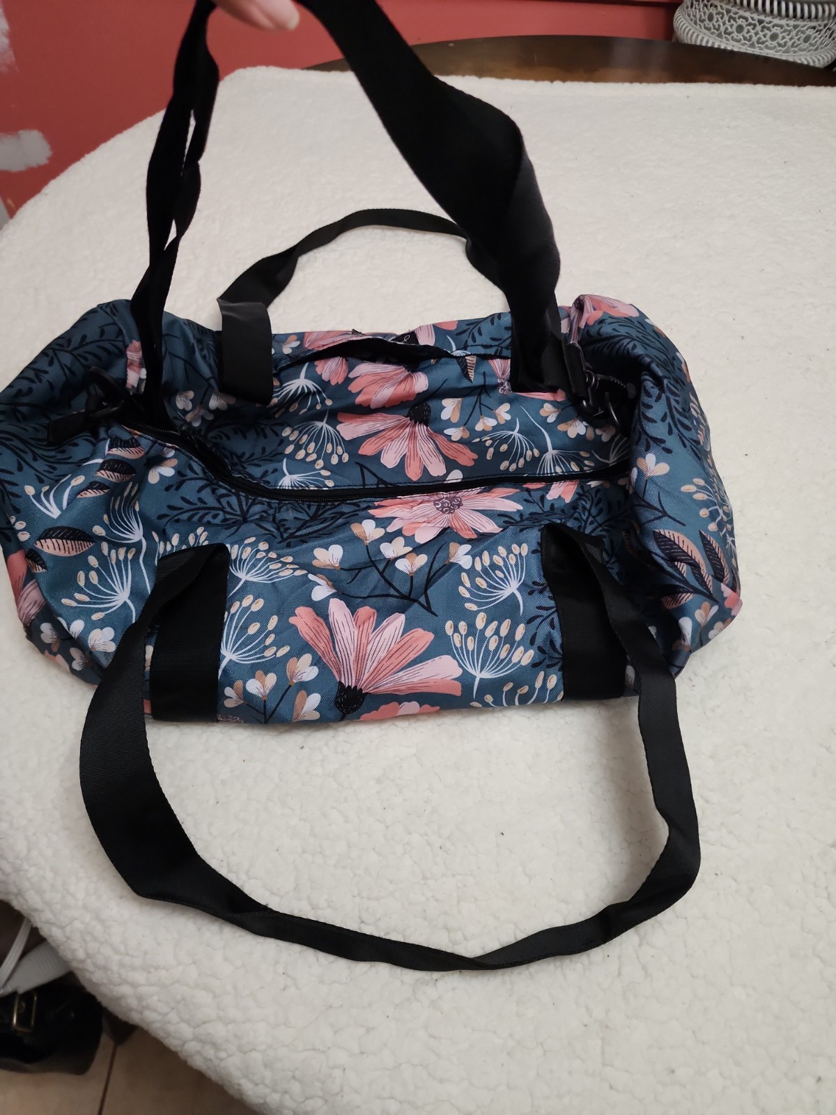 Jadyn B 19″ Barrel Women’s Duffel Bag Navy Floral RN146053 100% polyester China