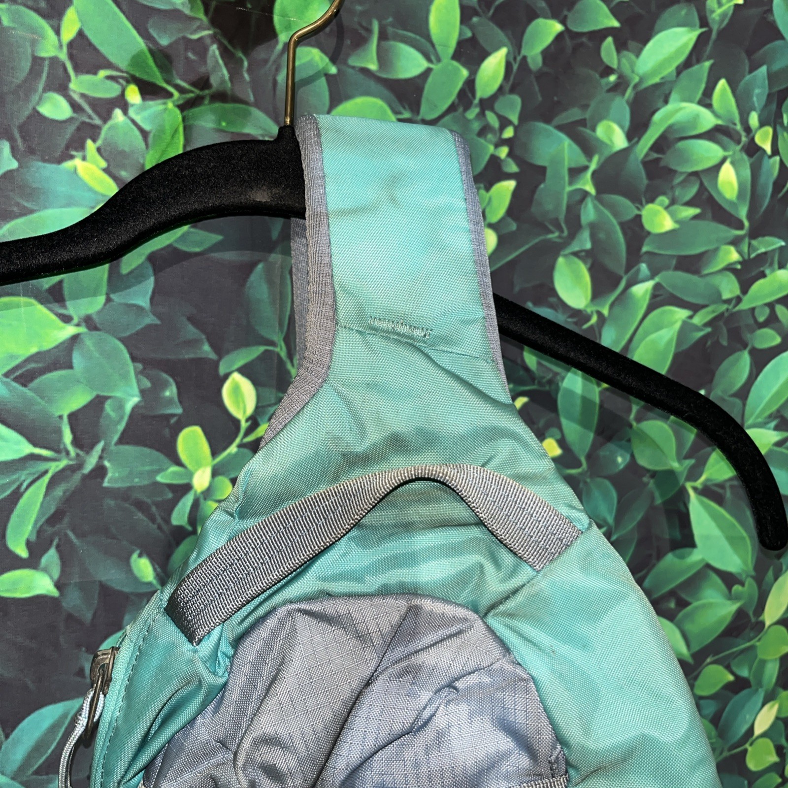 Patagonia Blue Atom Sling 8L With Defects