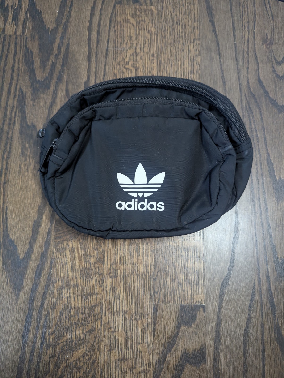 adidas Black Trefoil Logo Belt Bag Fanny Pack Small Zip Adjustable Strap
