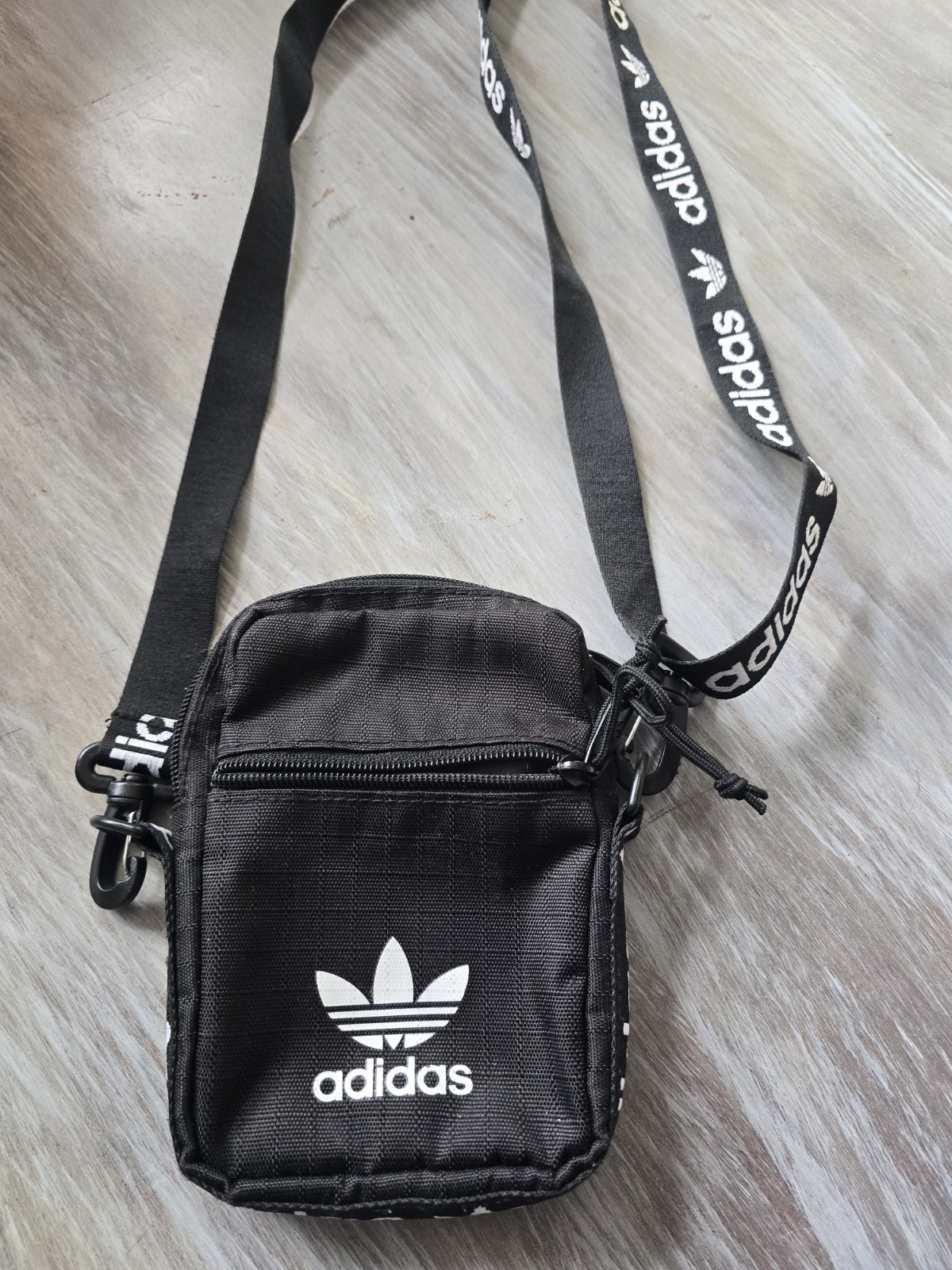 adidas Black Small Crossbody Bag Trefoil Logo Zip Adjustable Strap Pockets
