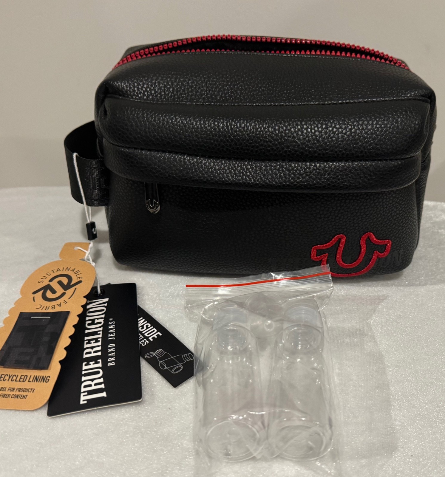 NWT True Religion Men’s Quadry Black Toiletry Bag Bonus Travel Bottles TR104107