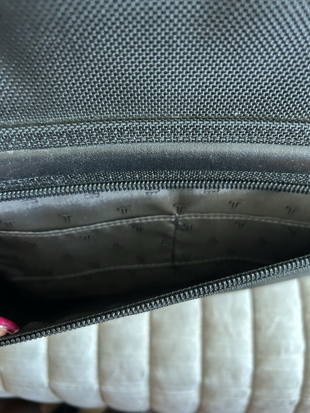 Tumi Delux Portfolio/Computer Carrier Multiple Interchangeable Straps & Handle