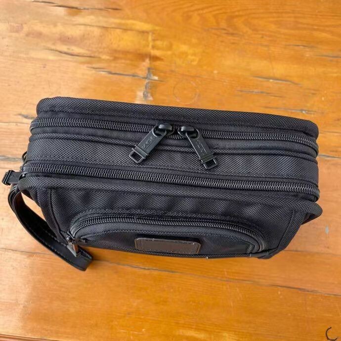 TUMI Clutch Bag 22104DH Black Men’s Bag Business Travel 23*15.5*8 UNUSED