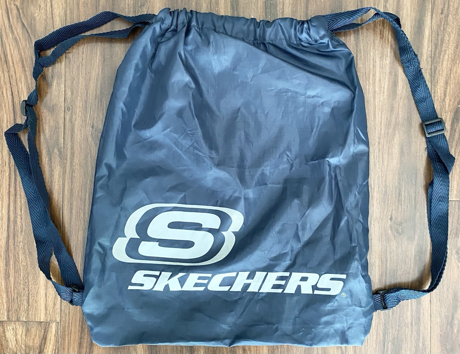 Skechers Sneakers Drawstring Storage Carry On Bag