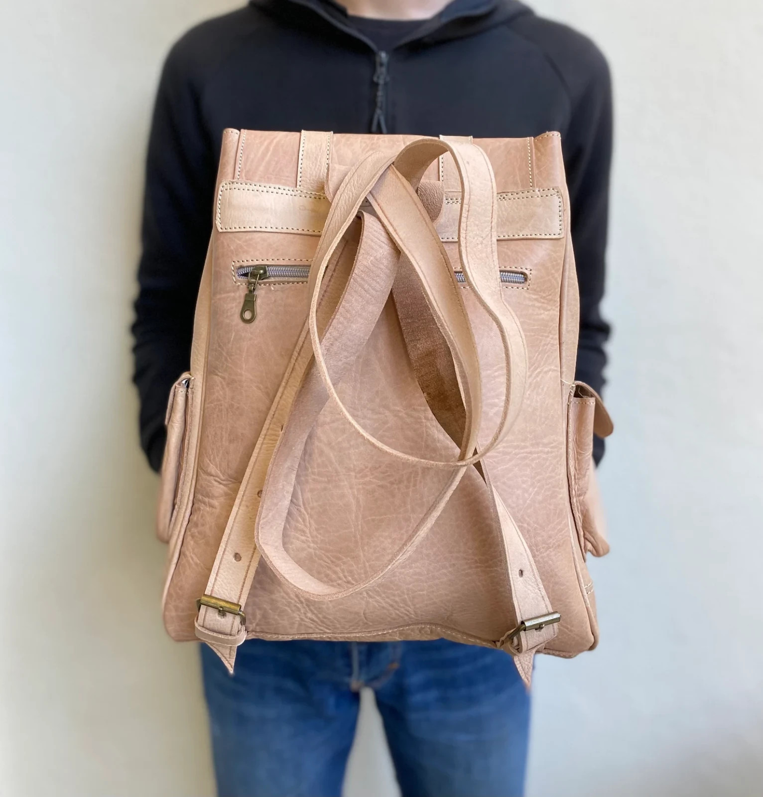 Handcrafted Genuine Leather & Red Kilim Backpack – Brown Leather | Central Zip