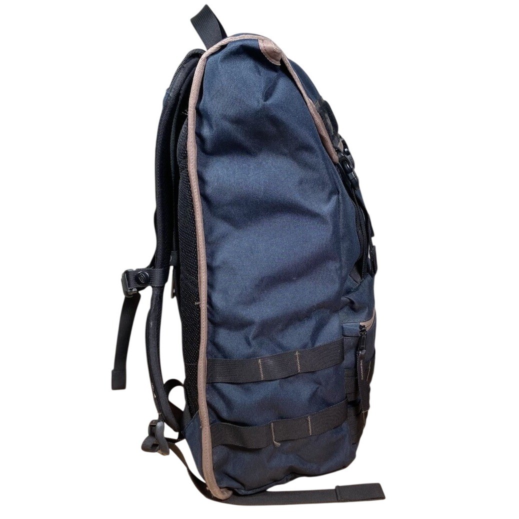 Timbuk2 Rogue Backpack Navy Gray Roll Top Commuter Laptop Travel Bag
