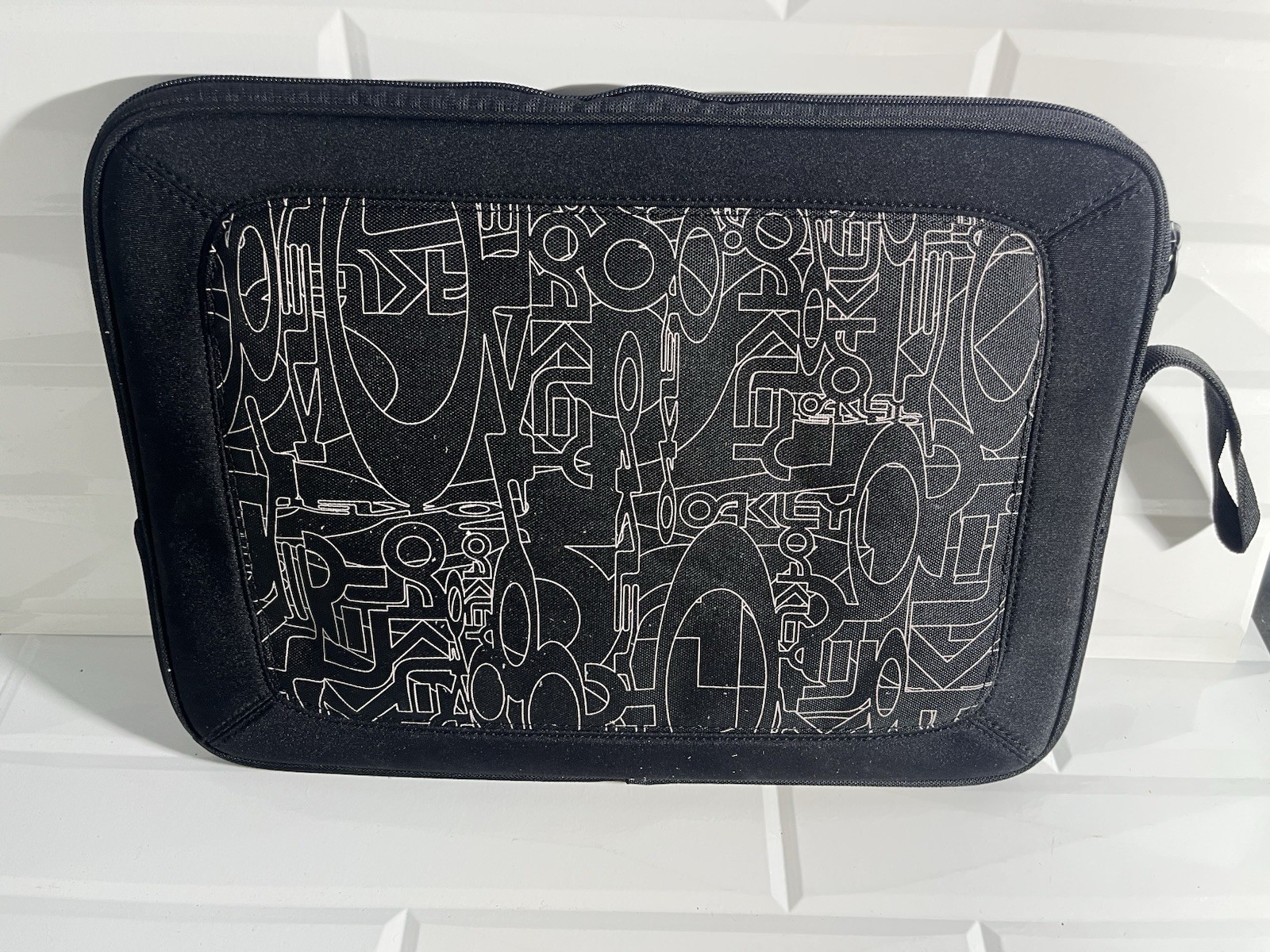 Oakley 14″ Laptop iPad Tablet Protective Case Black