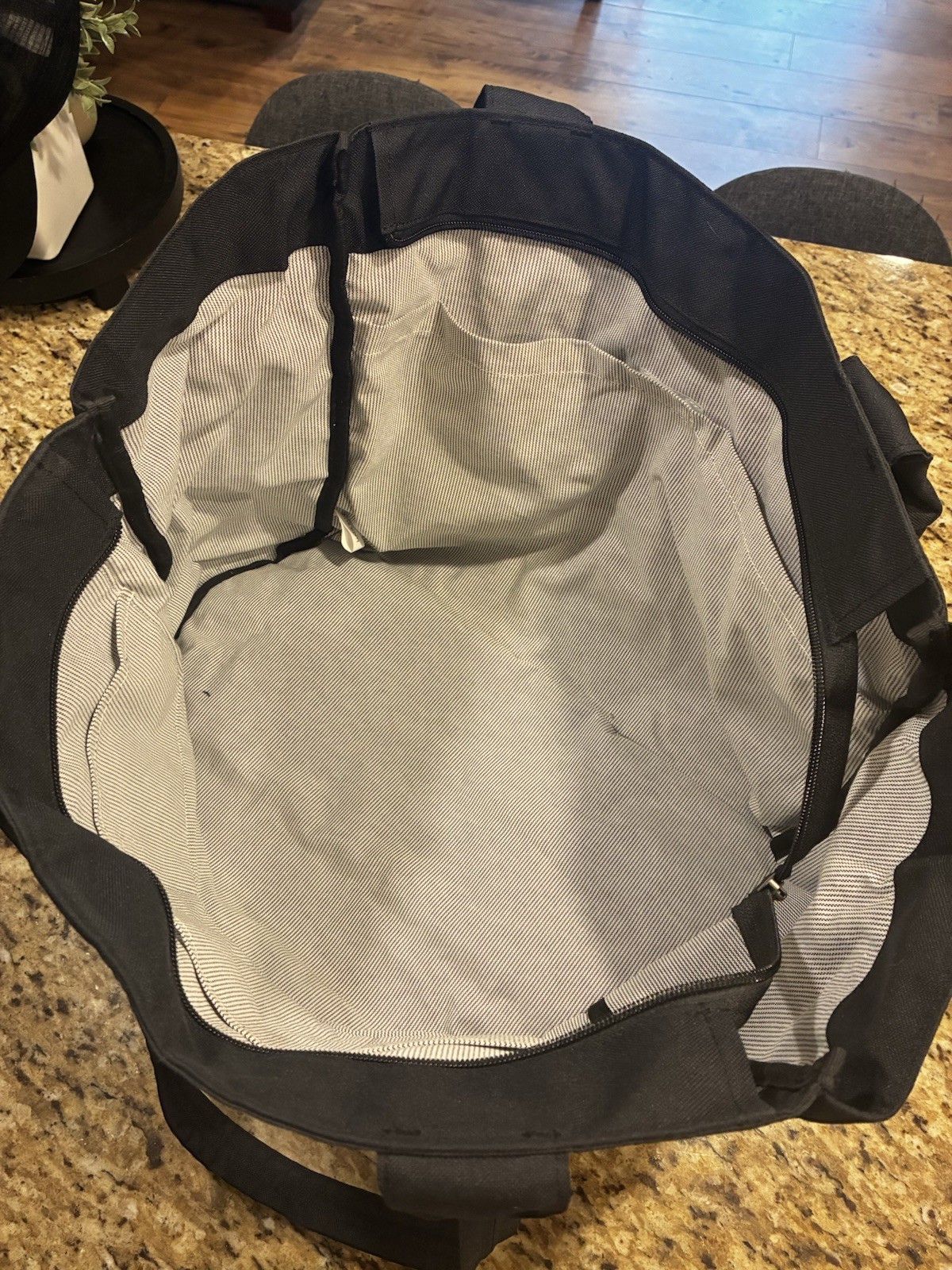 Carhartt Large Vertical Open Tote Bag Black Water Resistant Durable Work Tote