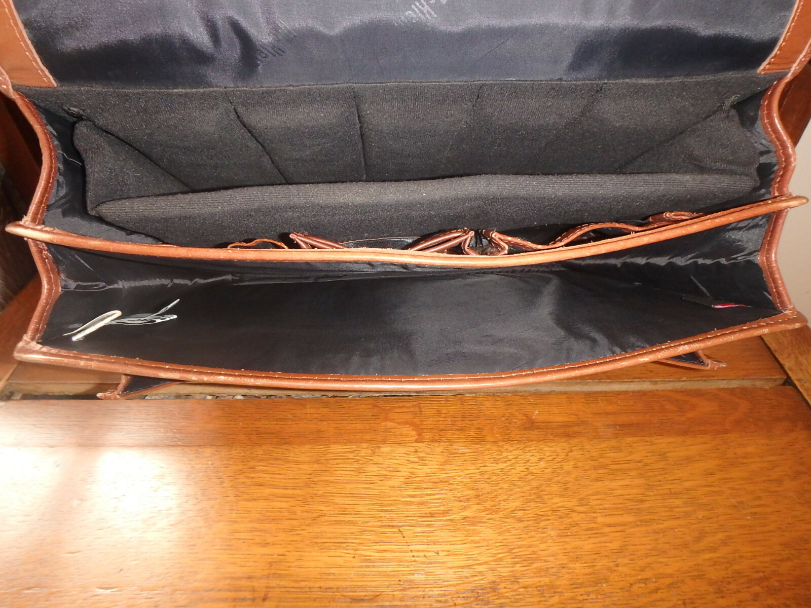 McKlein Briefcase British Tan Leather attache Padded Laptop Business Bag