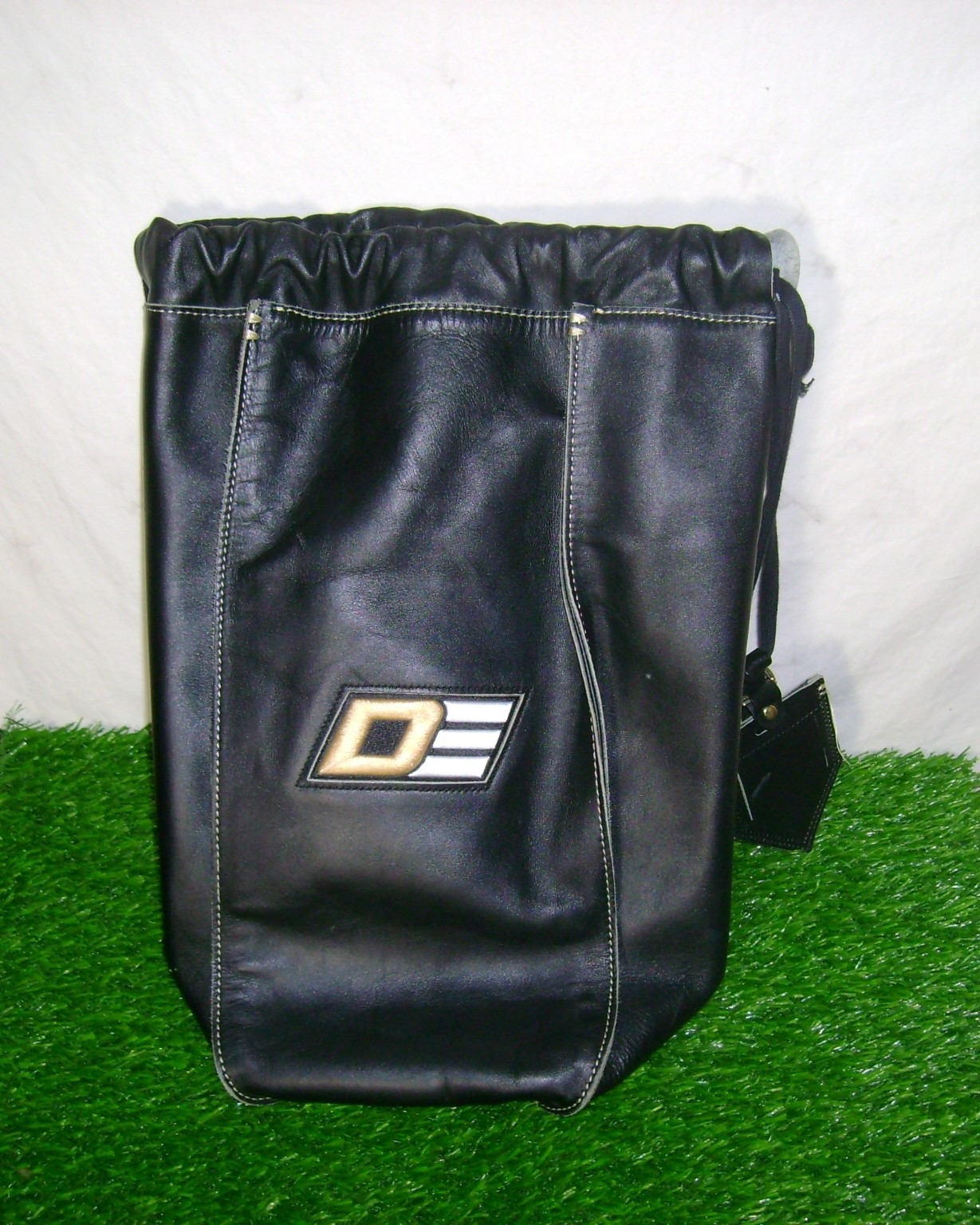 NIKE DIAMOND ELITE Pro Baseball Cowhide Leather Glove Bag Black/Gold Collectible