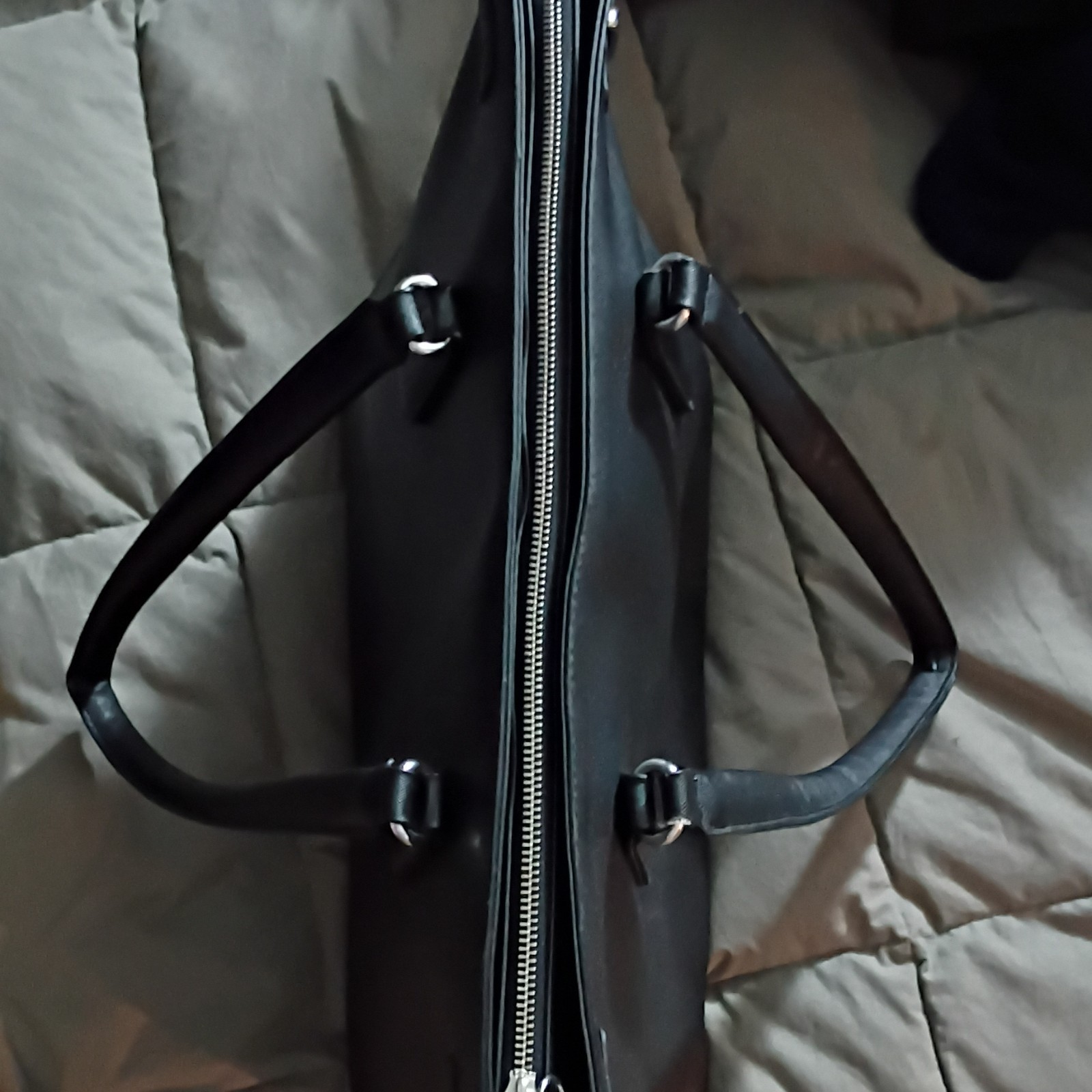 Men’s Black Large Briefcase/Document Case Zip Top Double Handles Business Travel