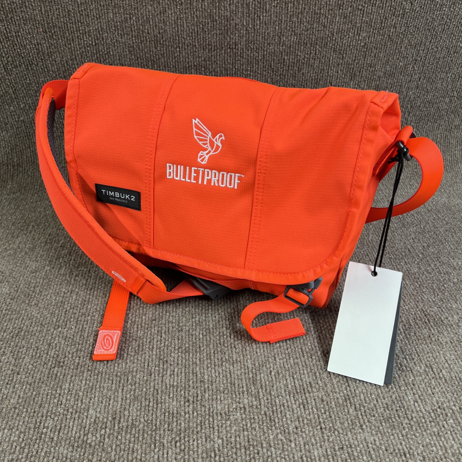 New Timbuk2 Flight Classic Messenger Bag Orange Sz XS CrossBody Shoulder Strap