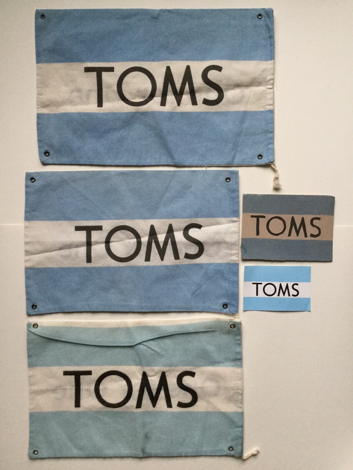 TOMS Shoe Bag x3 With Sticker And Cardboard Cut Out