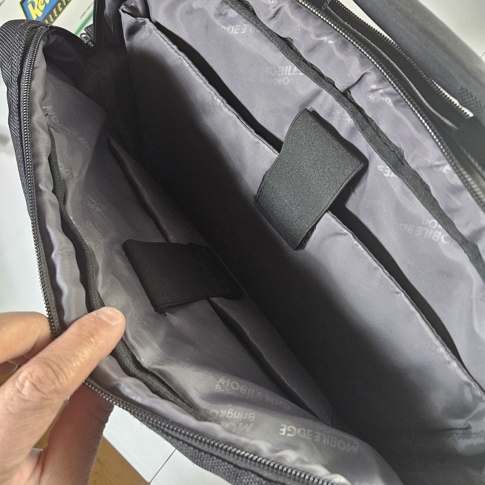 Mobile Edge Bring It On Corporate Black Nylon Business Laptop Briefcase 16″
